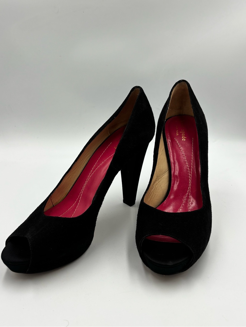 Kate Spade New York Georgia Black Suede Peep-Toe Pumps Heels Made in Italy 9.5